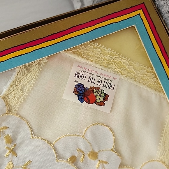 2pc vintage Fruit of the Loom handkerchiefs NIB - Picture 5 of 9